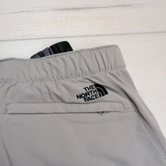 The North Face Summit Series Pants Womens M Nylon Belted Beige Ankle Zip - Picture 9 of 15